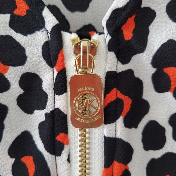 NWT Michael Kors Leopard Print Zip / Tie Blouse - Picture 5 of 8